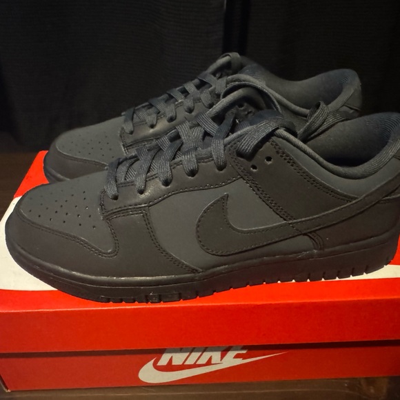NIB Nike Dunk Sneakers - Reflective - Picture 1 of 5